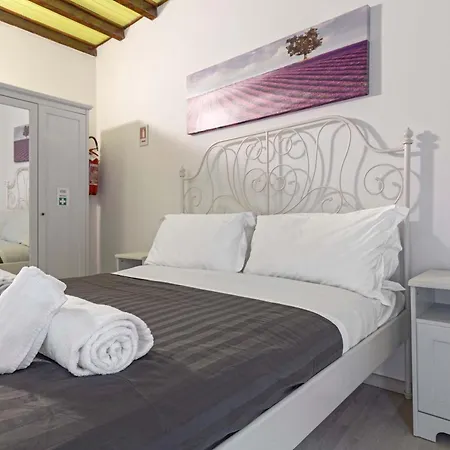 아파트 Dimora Pignolo - Immobili E Soluzioni Rent 베르가모
